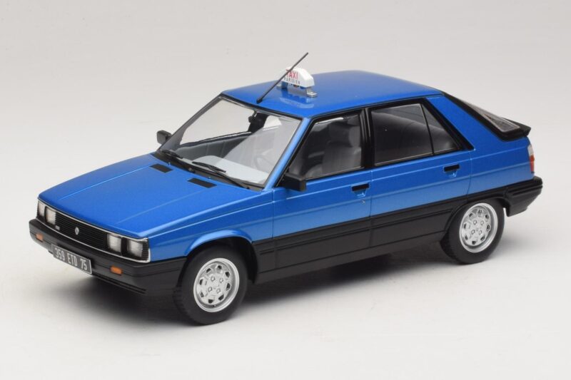 Renault 11 GTL Taxi James Bond MCG 1:18 MCG18833 Μέταλλο