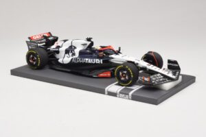 Scuderia AlphaTauri AT04 D. Ricciardo Hungarian GP 2023 Minichamps 1:18 117231203 Ρητίνη - εικόνα 4 από 7