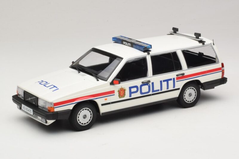 Volvo 740 GL Βαγκόν Politi Norway Minichamps 1:18 155171796 Μέταλλο
