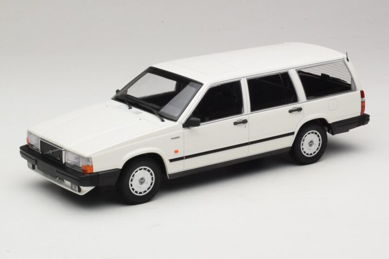 Volvo 740 GL Βαγκόν Λευκό Minichamps 1:18 155171772 Μέταλλο