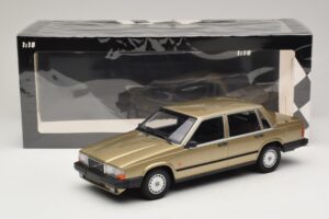 Volvo 740 GL Χρυσό Minichamps 1:18 155171700 Μέταλλο - εικόνα 6 από 6