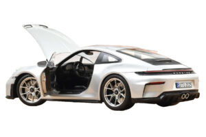 Porsche 911 992.2 GT3 Touring Package GT Silver Metallic Norev 1:18 187002 Μέταλλο - εικόνα 2 από 5