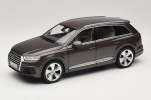 Audi Q7 4M Argus Brown Minichamps 1:18 5011407615 Μέταλλο