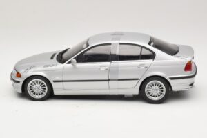 BMW 3-Series E46 6-Cylinder Ασημί UT Models 1:18 20512 Μέταλλο - εικόνα 3 από 6