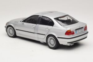BMW 3-Series E46 6-Cylinder Ασημί UT Models 1:18 20512 Μέταλλο - εικόνα 5 από 6
