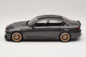 BMW M5 CS F90 Brands Hatch Grey Metallic GT Spirit 1:18 GT993 Ρητίνη - εικόνα 3 από 6