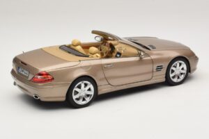 Mercedes SL500 R230 Travertine Beige Norev 1:18 183843 Μέταλλο - εικόνα 3 από 9
