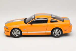 Ford Mustang GT S197 Grabber Orange Metallic AUTOart 1:18 73117-A1 Μέταλλο - εικόνα 4 από 8