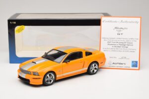 Ford Mustang GT S197 Grabber Orange Metallic AUTOart 1:18 73117-A1 Μέταλλο - εικόνα 8 από 8