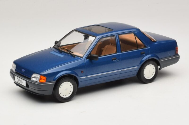 Ford Orion Mk2 1.6i Metallic Blue MCG 1:18 MCG18490 Μέταλλο