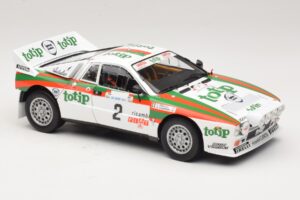 Lancia 037 #2 A. Bettega / M. Perissinot Rally San Marino 1984 Kyosho 1:18 08306F Μέταλλο - εικόνα 6 από 8