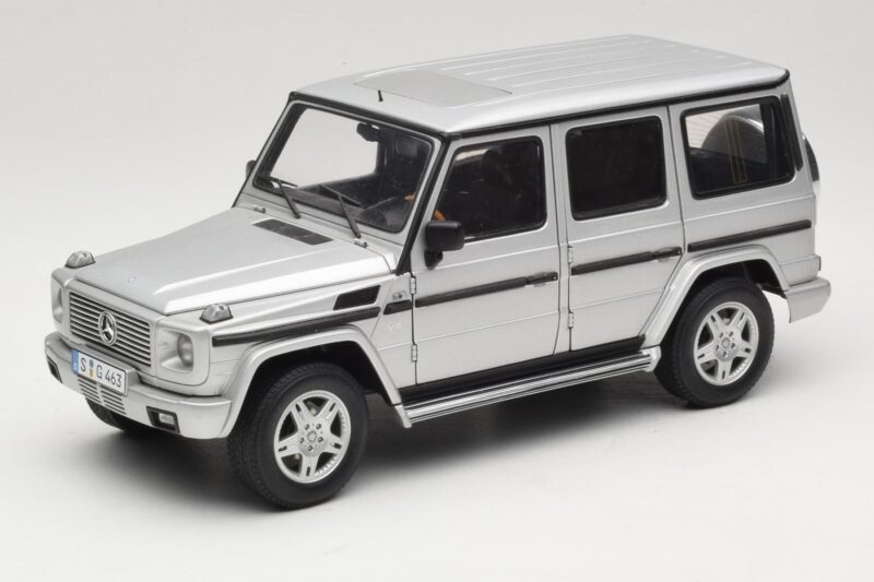 Mercedes G500 W463 LWB Έκδοση Αντιπροσωπείας Ασημί AUTOart 1:18 B66962142 Μέταλλο