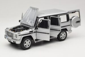 Mercedes G500 W463 LWB Έκδοση Αντιπροσωπείας Ασημί AUTOart 1:18 B66962142 Μέταλλο - εικόνα 2 από 8