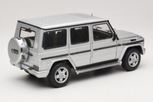 Mercedes G500 W463 LWB Έκδοση Αντιπροσωπείας Ασημί AUTOart 1:18 B66962142 Μέταλλο - εικόνα 3 από 8