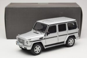 Mercedes G500 W463 LWB Έκδοση Αντιπροσωπείας Ασημί AUTOart 1:18 B66962142 Μέταλλο - εικόνα 8 από 8