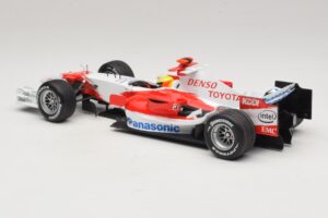 Panasonic Toyota Racing TF106 #12 R. Schumacher 2006 Minichamps 1:18 AM59557K Μέταλλο - εικόνα 5 από 7