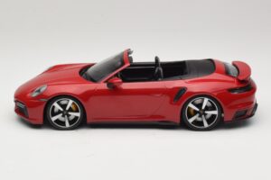 Porsche 911 992 Turbo S Καμπριολέ Σκούρο Κόκκινο Minichamps 1:18 PORSCHE007 Μέταλλο - εικόνα 3 από 6