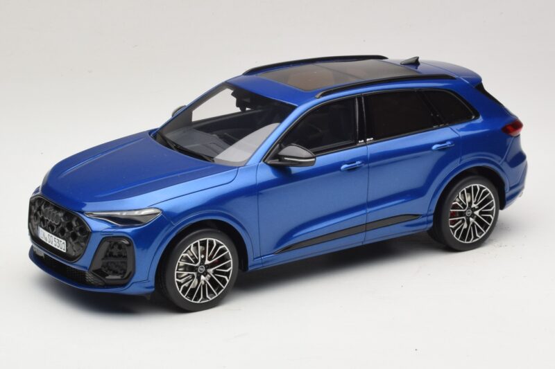 Audi SQ5 FY TFSI Ultra Μπλε Otto 1:18 OT1281 Ρητίνη