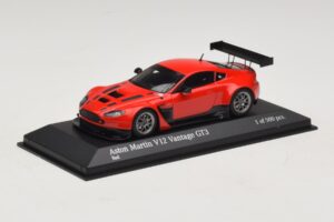 Aston Martin V12 Vantage GT3 Κόκκινο Minichamps 1:43 4371121392 Μέταλλο - εικόνα 2 από 4