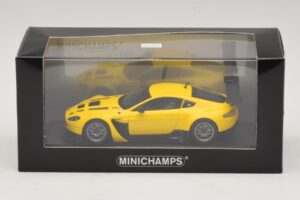 Aston Martin V12 Vantage GT3 Κίτρινο Minichamps 1:43 437121391 Μέταλλο - εικόνα 4 από 4