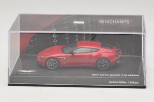 Aston Martin V12 Zagato Κόκκινο Minichamps 1:43 437137220 Μέταλλο - εικόνα 4 από 5