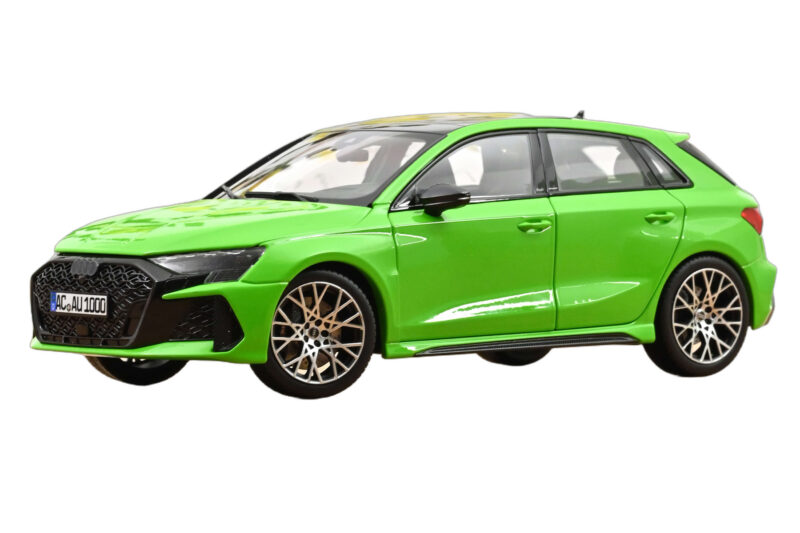Audi RS3 8Y Sportback Kyalami Green Norev 1:18 Audi RS3 8Y Sportback Kyalami Green Norev 1:18 188390 Μέταλλο