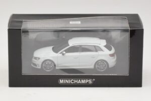 Audi S3 8V Sportback Λευκό Minichamps 1:43 437013010 Μέταλλο - εικόνα 4 από 4