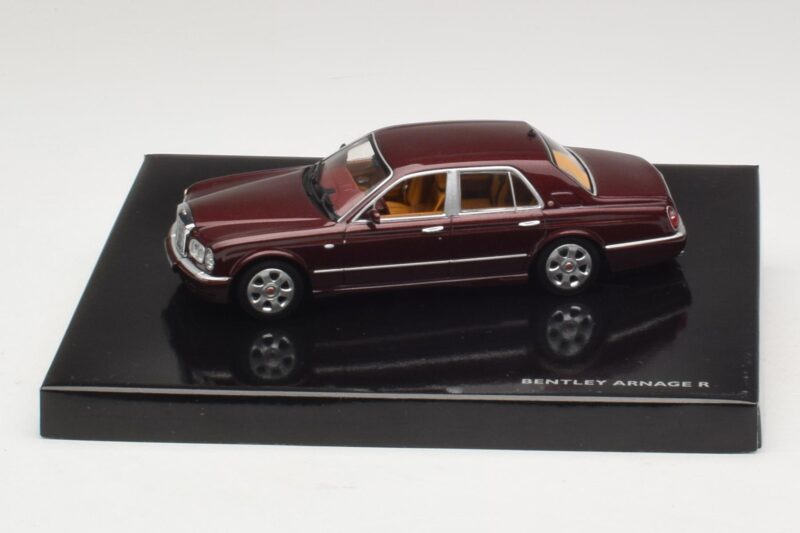 Bentley Arnage R Sunset Red Minichamps 1:43 Bentley Arnage R Sunset Red Minichamps 1:43 BL330 Μέταλλο