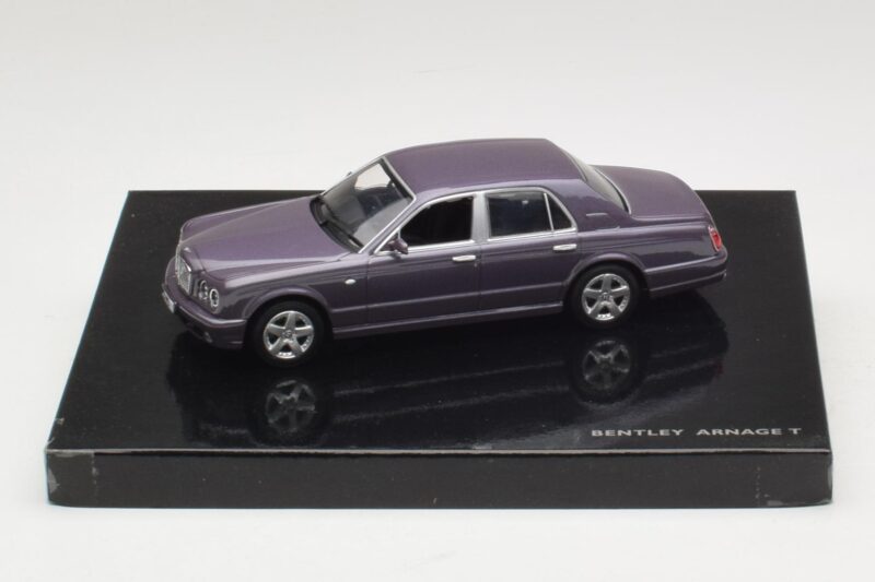 Bentley Arnage T Grey Violet Minichamps 1:43 Bentley Arnage T Grey Violet Minichamps 1:43 BL384 Μέταλλο