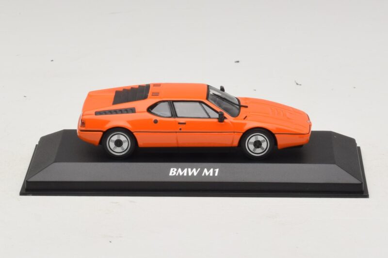 BMW M1 Πορτοκαλί Maxichamps 1:43 940025020 Μέταλλο