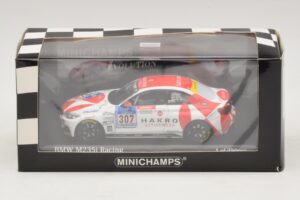 BMW M235i Bong Motorsport #307 Nett / Akata 24 Hours of Nurburgring 2015 Minichamps 1:43 437152507 Μέταλλο - εικόνα 4 από 4