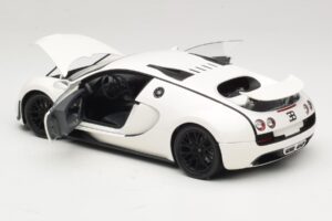 Bugatti Veyron Super Sport Λευκό Minichamps 1:18 100110844 Μέταλλο - εικόνα 5 από 8