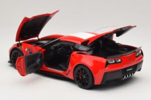 Chevrolet Corvette C7 Grand Sport Κόκκινο με Λευκές Ρίγες AUTOart 1:18 71274 Σύνθετο - εικόνα 5 από 8