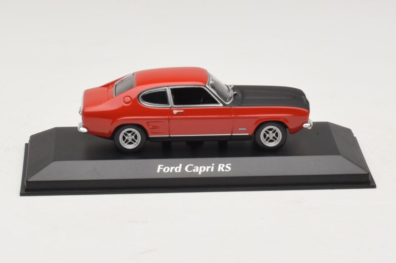 Ford Capri I Κόκκινο με Μαύρο Καπό Maxichamps 1:43 940085801 Μέταλλο