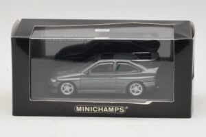 Ford Escort RS Cosworth Σκούρο Πράσινο Μεταλλικό Minichamps 1:43 430086300 Μέταλλο - εικόνα 4 από 4