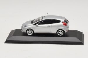 Ford Fiesta Mk7 Moondust Silver Metallic Minichamps 1:43 403088003 Μέταλλο