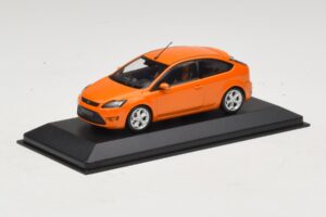 Ford Focus ST Mk2 Electric Orange Ανταλλακτικό Κουτί Minichamps 1:43 400087302-R1 Μέταλλο - εικόνα 2 από 4