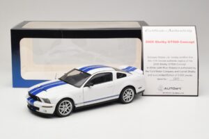 Ford Shelby Cobra GT500 Concept Λευκό με Μπλε Ρίγα AUTOart 1:18 73052 Μέταλλο - εικόνα 8 από 8