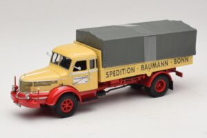 Krupp Titan Φορτηγό με Καρότσα Baumann Bonn Minichamps 1:43 439069025 Μέταλλο