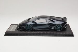 Lamborghini Huracan Liberty Walk Chameleon Blue GS Model 1:18 REMC045 Ρητίνη - εικόνα 3 από 7