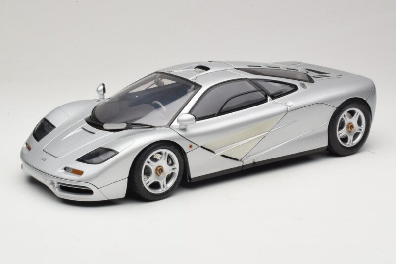McLaren F1 Ασημί Minichamps 1:12 530133123 Μέταλλο