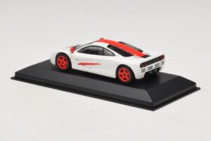 McLaren F1 Λευκό Με Κόκκινες Ρίγες Minichamps 1:43 MCLAREN003 Μέταλλο - εικόνα 2 από 4