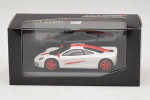 McLaren F1 Λευκό Με Κόκκινες Ρίγες Minichamps 1:43 MCLAREN003 Μέταλλο - εικόνα 3 από 4