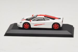 McLaren F1 Λευκό Με Κόκκινες Ρίγες Minichamps 1:43 MCLAREN003 Μέταλλο - εικόνα 4 από 4