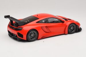 McLaren MP4-12C GT3 Κόκκινο 2013 Minichamps 1:18 151121392 Μέταλλο - εικόνα 2 από 6