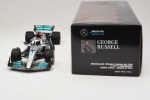 Mercedes AMG Petronas W13 E Performance #63 G. Russell Spanish GP 2022 Minichamps 1:18 110220063 Μέταλλο - εικόνα 7 από 7