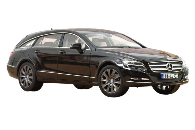 Mercedes CLS Shooting Brake X218 Obsidian Black Metallic Norev 1:18 Mercedes CLS Shooting Brake X218 Obsidian Black Metallic Norev 1:18 183944 Μέταλλο