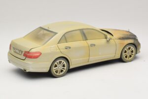 Mercedes E-Class W212 Καμένο Ντουμπάι Καλλιτεχνικό Αυτοκίνητο Minichamps 1:18 MB008 Μέταλλο - εικόνα 2 από 6