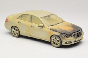 Mercedes E-Class W212 Καμένο Ντουμπάι Καλλιτεχνικό Αυτοκίνητο Minichamps 1:18 MB008 Μέταλλο - εικόνα 4 από 6