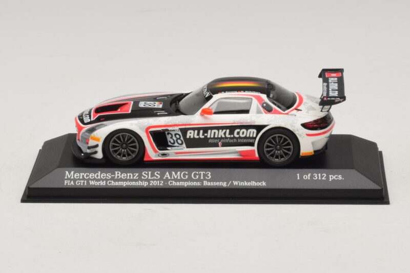 Mercedes SLS AMG GT3 All-Inkl.com #38 FIA GT1 World Championship 2012 Champions Minichamps 1:43 Mercedes SLS AMG GT3 All-Inkl.com #38 FIA GT1 World Championship 2012 Champions Minichamps 1:43 410123238 Μέταλλο